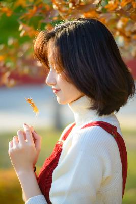 小荡货奶真大水多好紧视频,全黄H全肉边做边吃奶视频